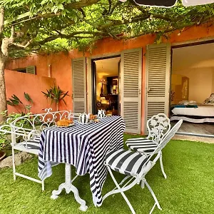 Bed & Breakfast Romana France